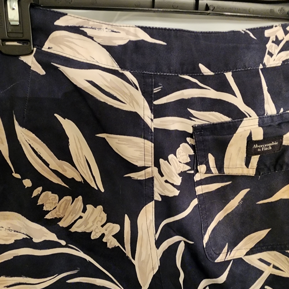 Men's Swim Trunks - Picture 5 of 7
